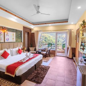 Superior Room Mountain View